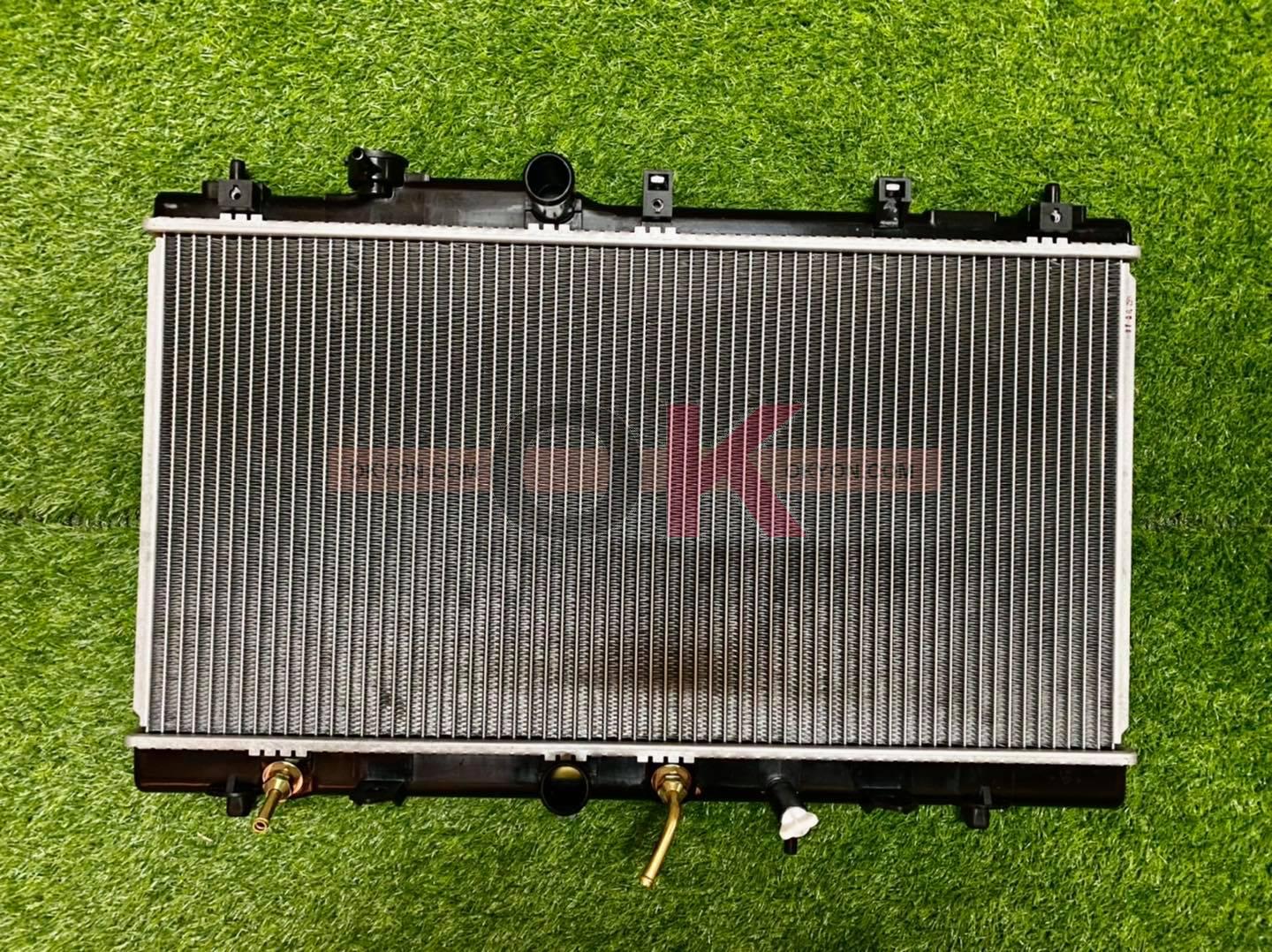 หม้อน้ำ TOYOTA SOLUNA  AT 16MM LS