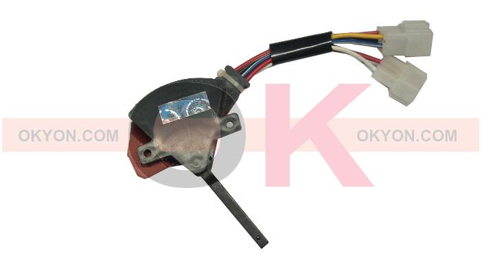 สวิตซ์โยก3เหลี่ยมใบโพธิ์ ดำ QL/*