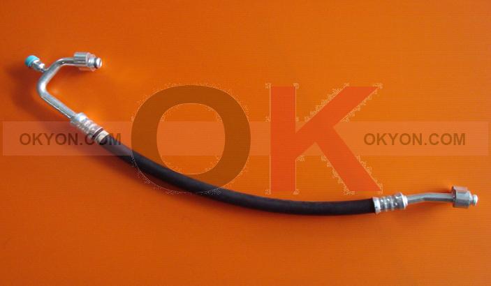 สายแอร์กลาง TOYOTA ST 190 มีเติม
