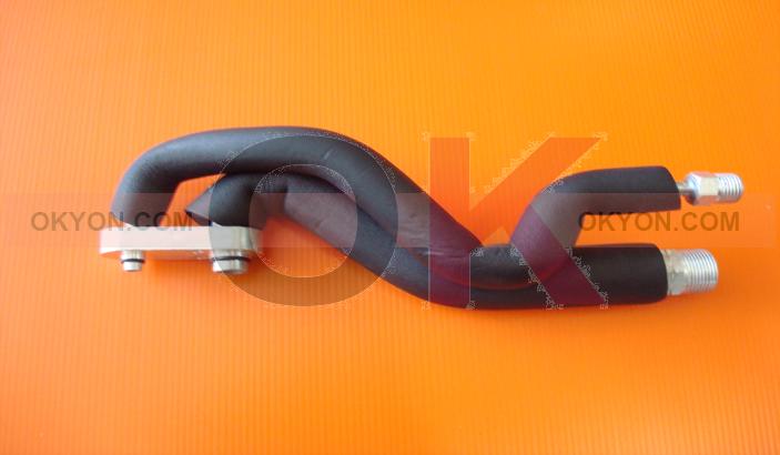 แป๊ปต่อวาล์ว TOYOTA AE-101 R12