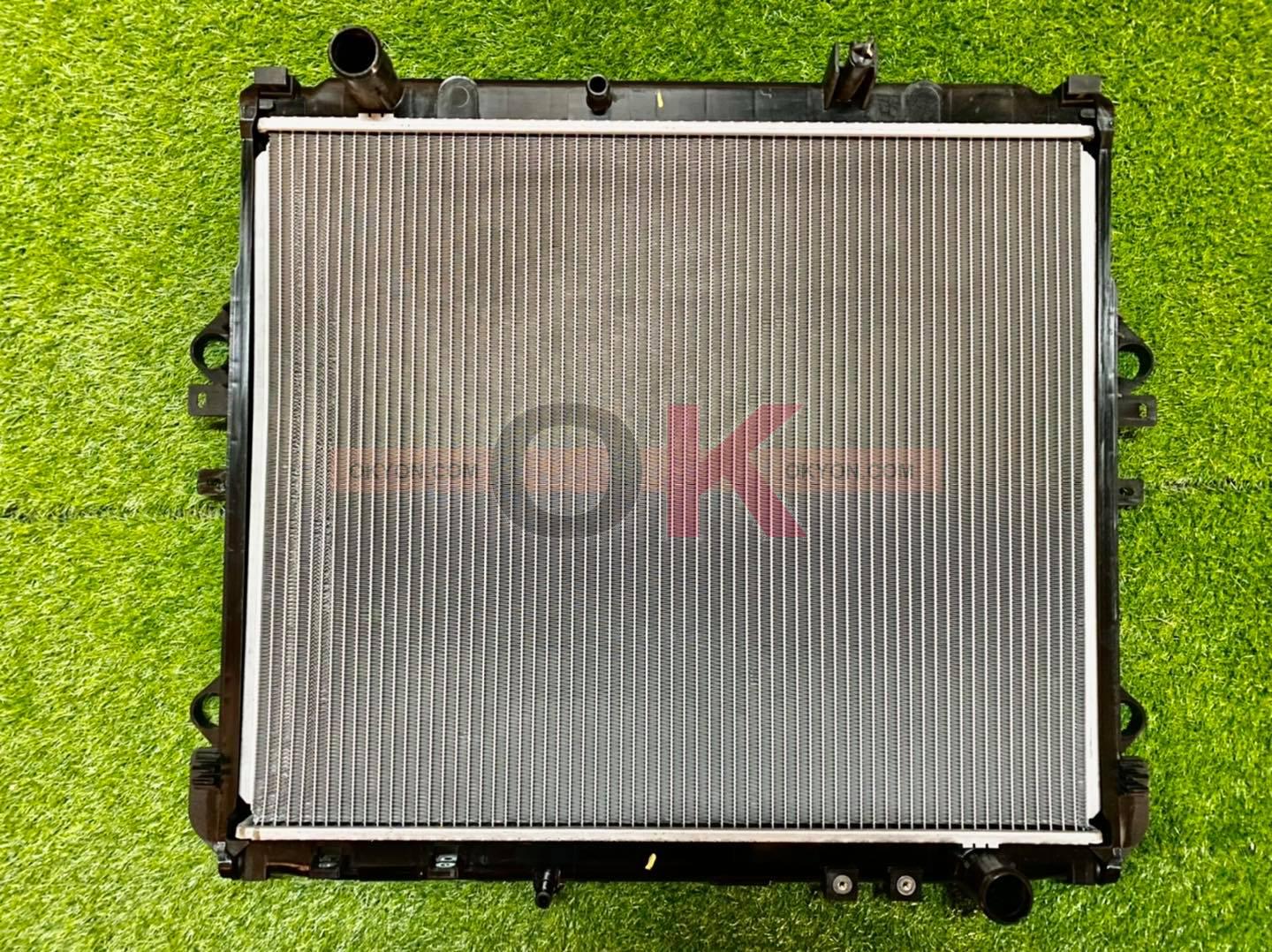 หม้อน้ำ TOYOTA REVO 26MM MT 2016 DISEL